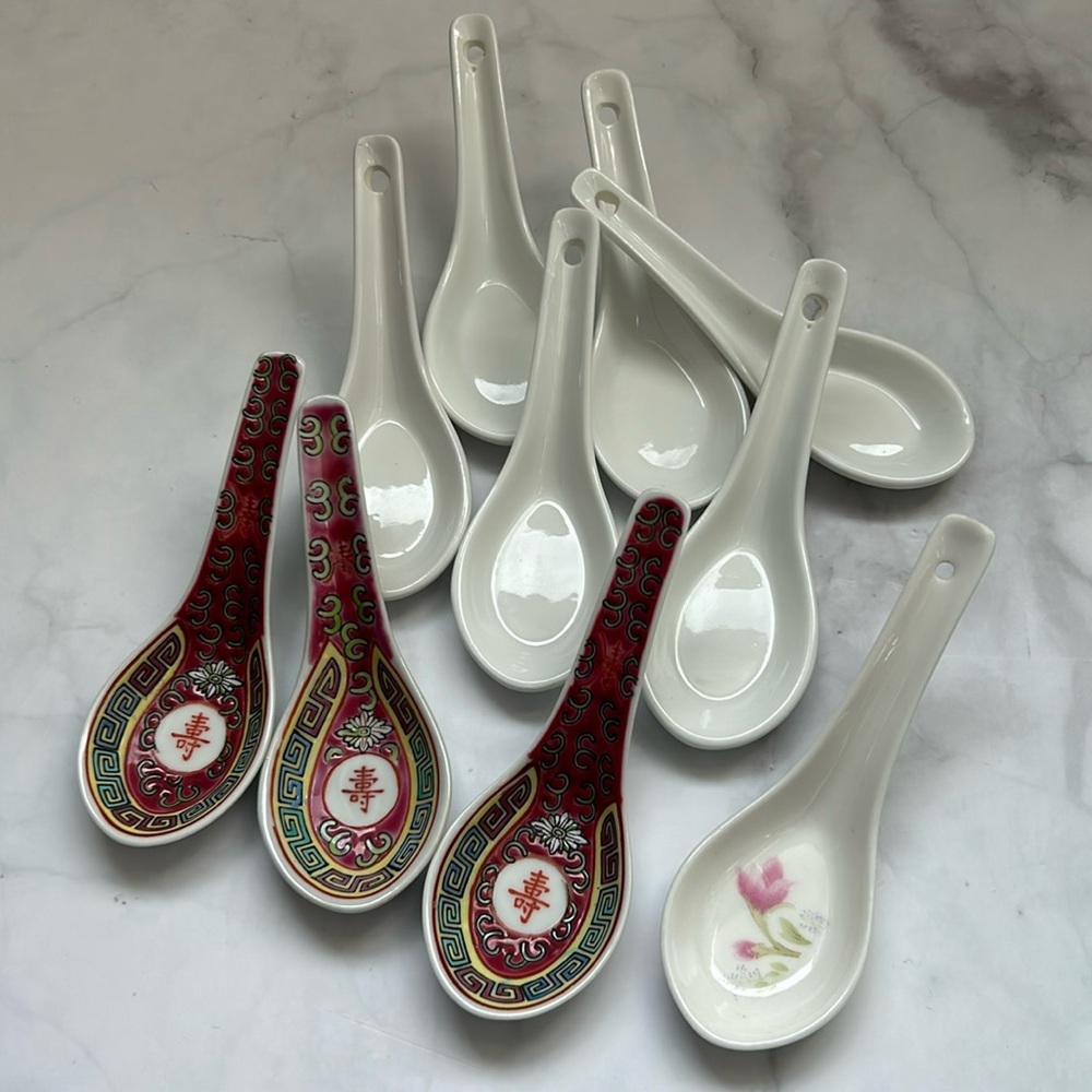 Various Asian Soup Spoons Set - Red Mun Shou, Floral, White Designs